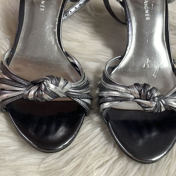 Etienne Aigner Peep Toe Strappy Heels Size Sz 7M Silver and Black NWOT Old Stock - Picture 7 of 10